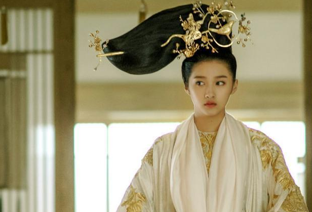 我就是这般女子关晓彤这还是我们认识的国民闺女吗