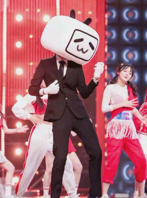 b站小电视变成新老婆2233娘地位不保这谁顶得住啊