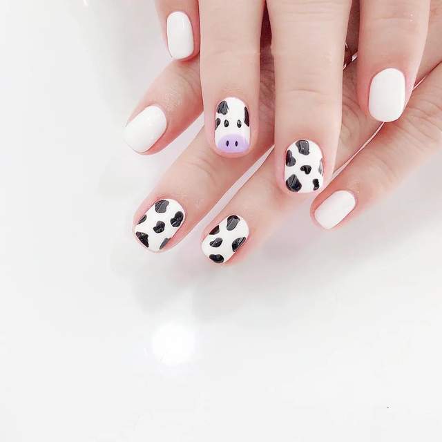 牛年必做奶牛纹美甲啦!可甜可酷!_腾讯新闻