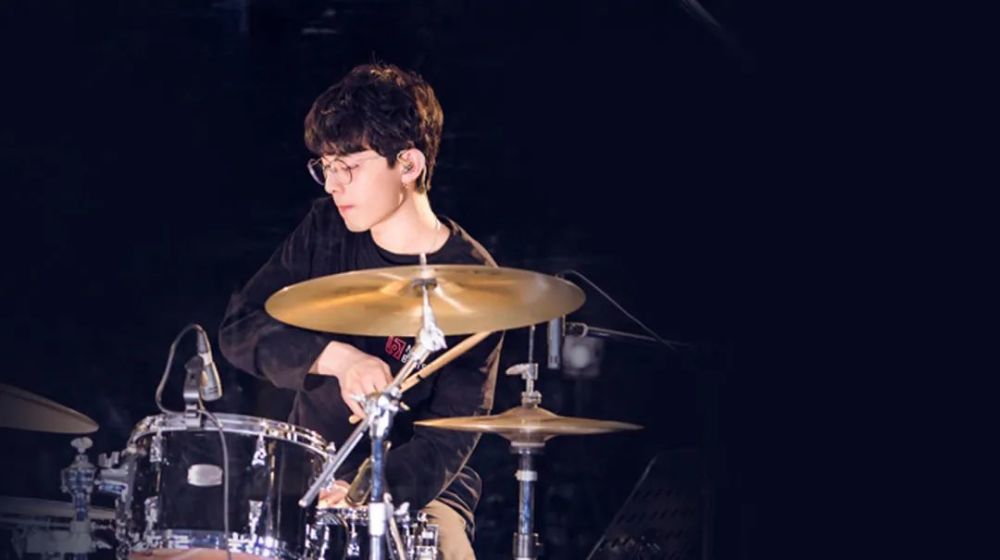 安雨乐队荣获"年度新人乐队"称号,与王嘉尔,谭维维同登"硬地围炉夜"