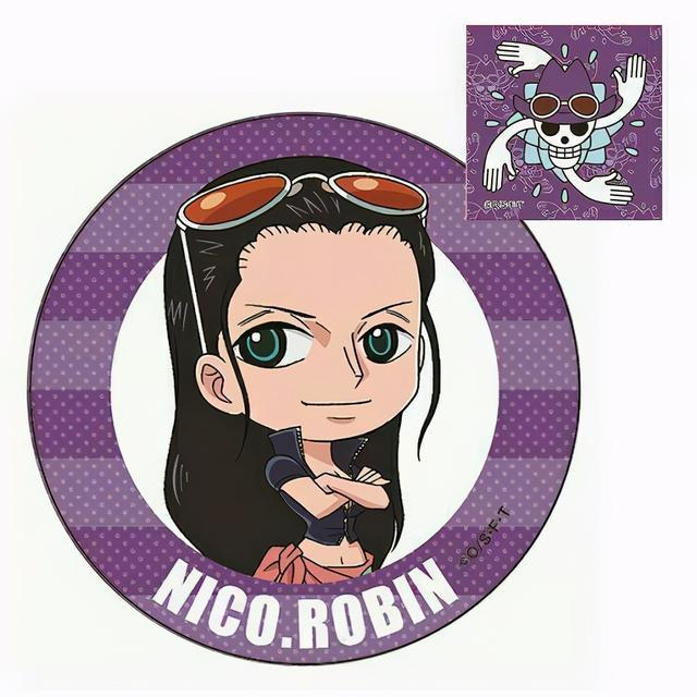 罗宾的紫色系海盗旗不过从整体来看,娜美的海盗旗还是缺了点什么,感觉