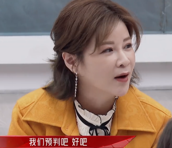 杜华的反应很有深意,三个字让导演组害怕