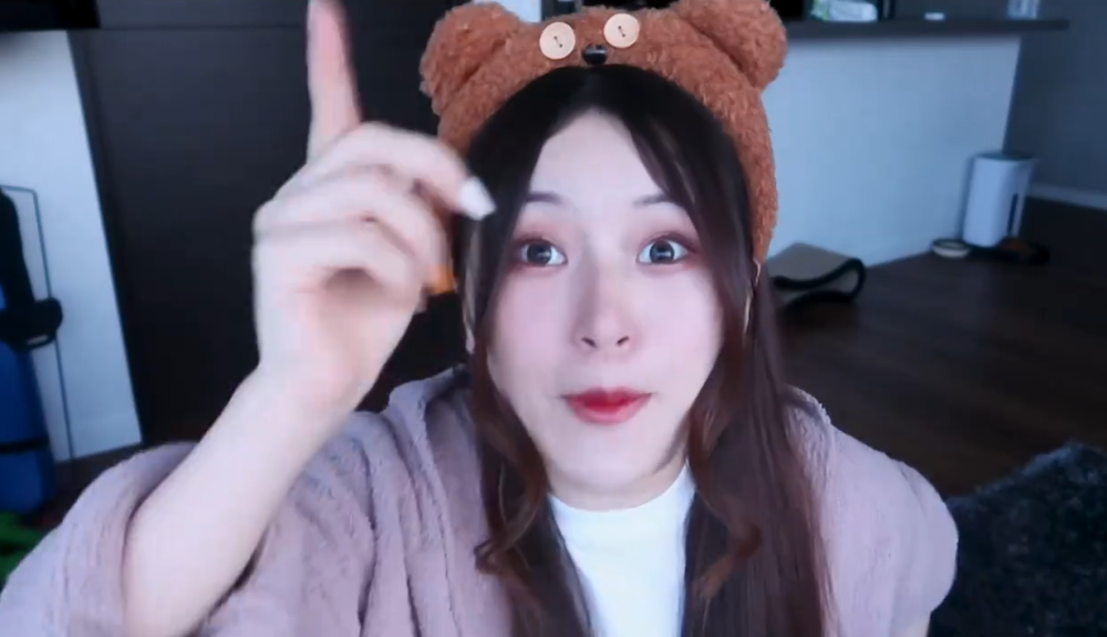 时隔50天纳豆奶奶回归b站1个视频掉粉7000弹幕两极分化