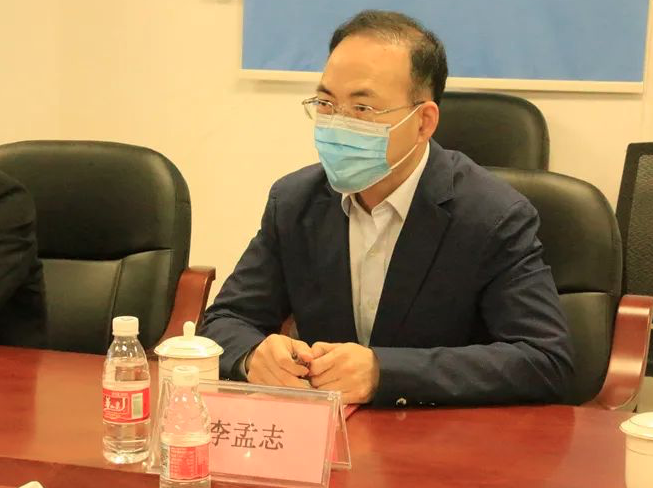 当了9年副市长的他搞钱色,权钱交易,该市半年内三个副市长先后落马