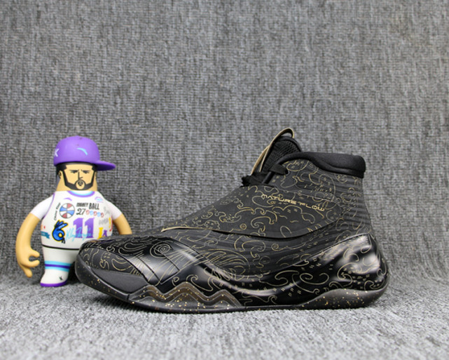 全新安踏kt6静水觉配色发布黑金配色篮球鞋的颜值差不了