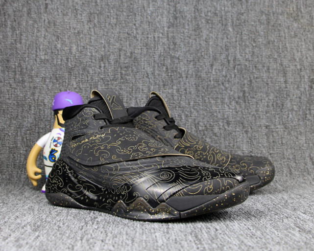 全新安踏kt6静水觉配色发布黑金配色篮球鞋的颜值差不了