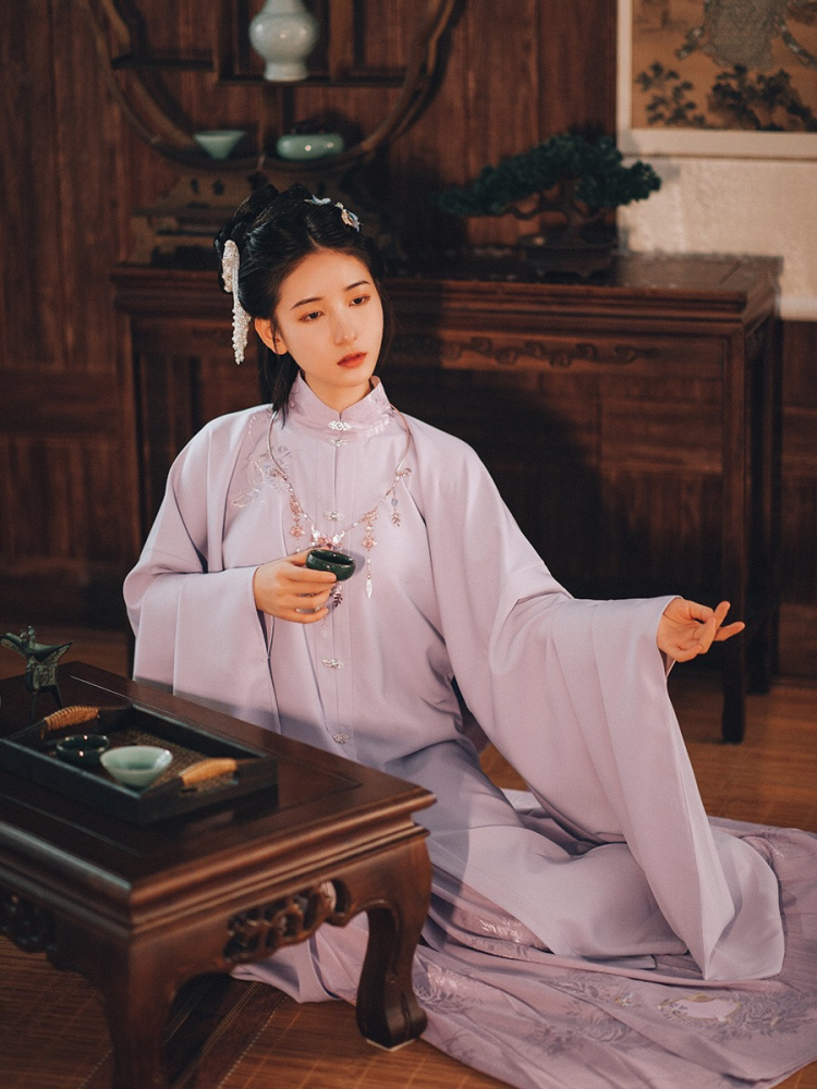 秋冬简约风汉服穿搭温柔优雅又气质照着穿好感度满分