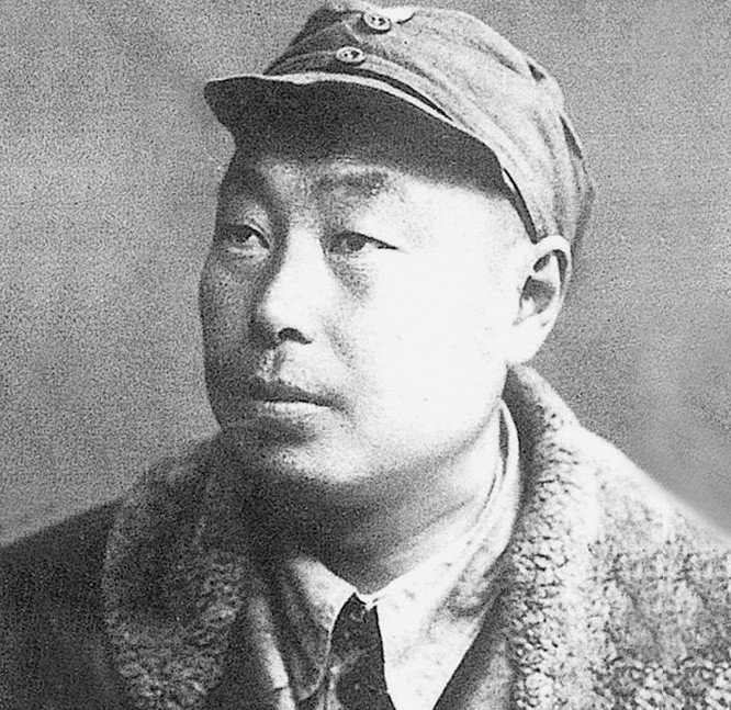 开国少将胡炳云被抓后,说我会这个技术,立刻被放了出来