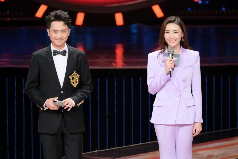央视又一档新综艺节目开播,3位喜剧大师坐镇,主持人安排有深意