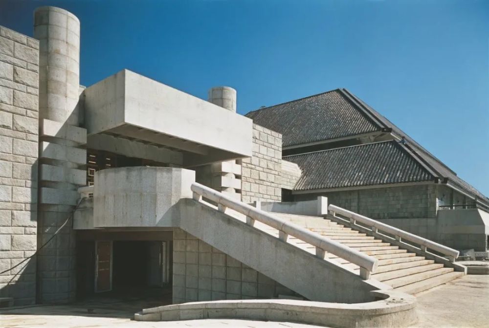 第六届梁思成建筑奖获得者刘力及主要代表作品