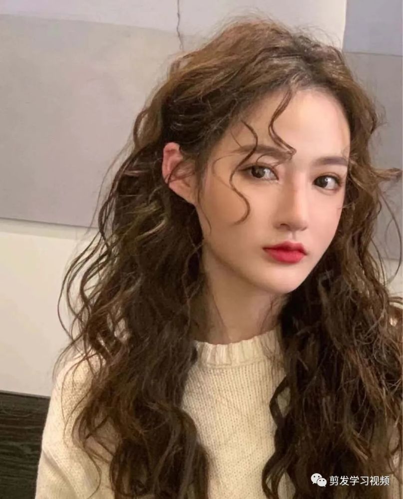 "氛围感港风烫发"_腾讯新闻