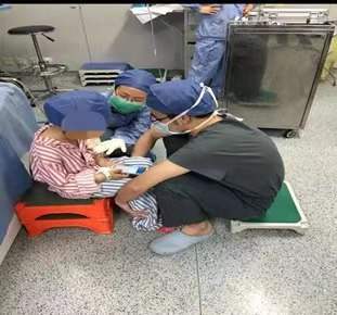 据主治医师付贤介绍,很多家长都是趁着这个时候带孩子来做包皮手术.