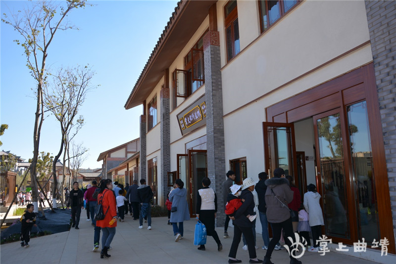 陆良:一座康养小镇正在崛起