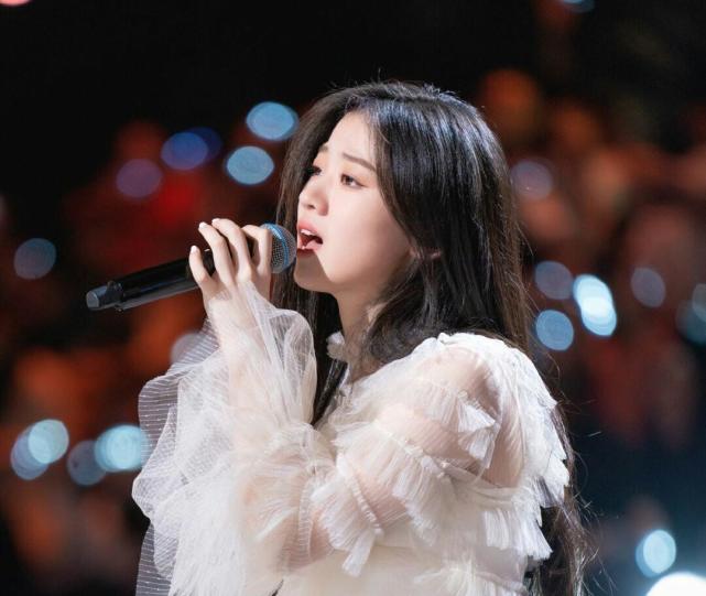 单依纯在天赐的声音2暴露出短板她陷入了袁娅维同款误区