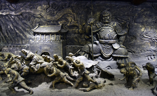 明末张献忠进攻阆中雕像