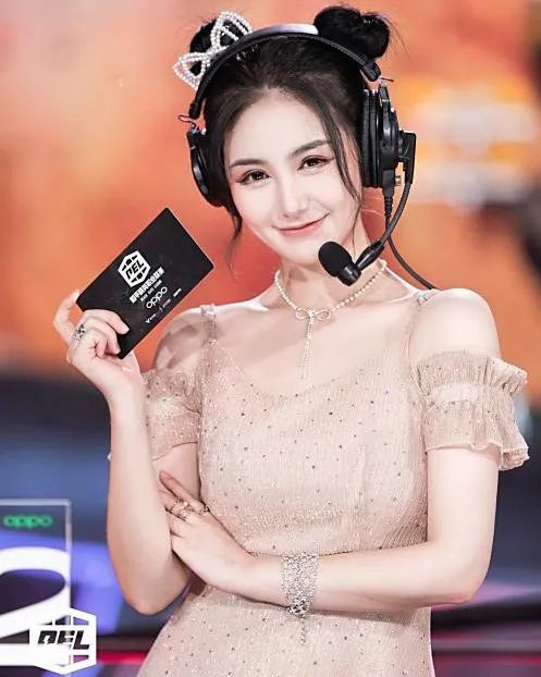 和平精英主播公开赛s1打破平台壁垒为荣誉而战