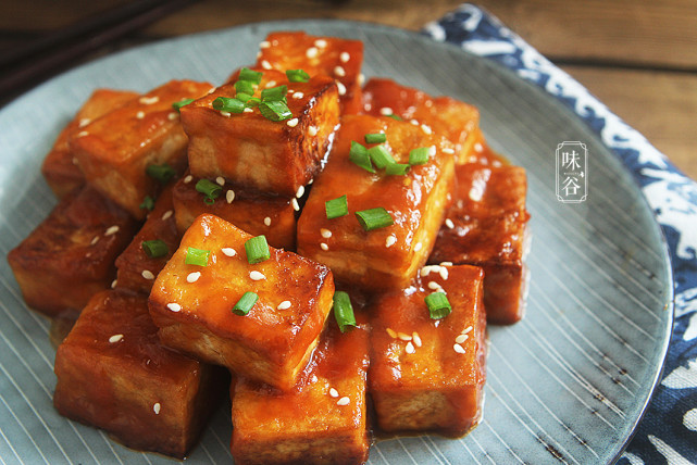 腊月二十五,吃豆腐抢头福,6种家常做法,换着花样吃,全家喜欢