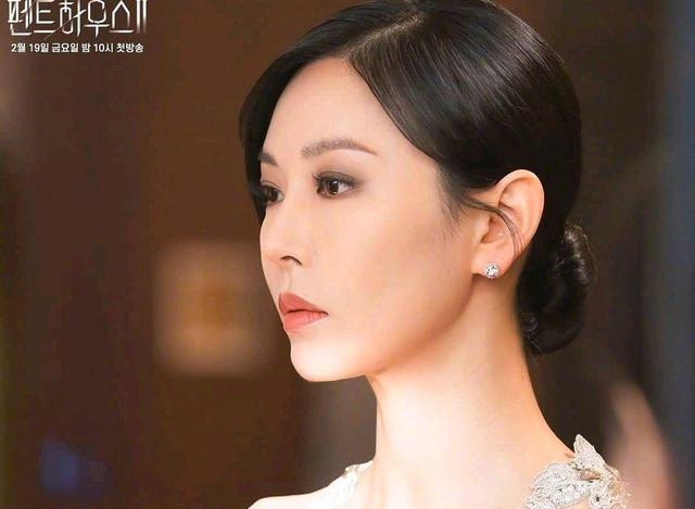 千瑞珍和周丹泰第二季剧照曝光看起来顶楼2将狗血的更认真