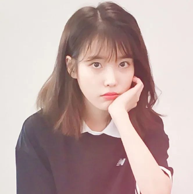 李知恩iu头像壁纸