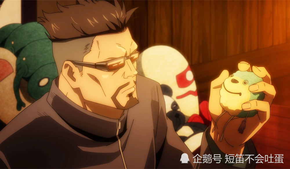 他的存在地位比五条悟还高一级,五条悟是咒术学院的老师,而他夜蛾正道