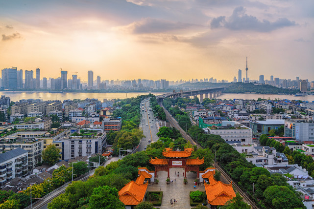 万亿GDP城市23座_万亿gdp城市地图