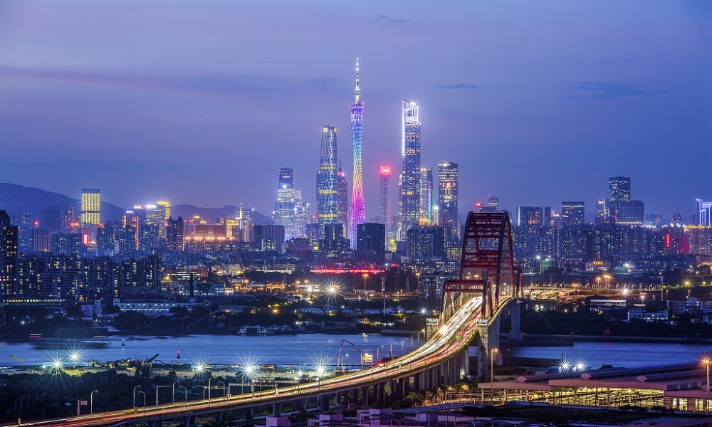广东江苏浙江山东北京上海，这些人口吸引力最强的省市，都在虹吸谁？
