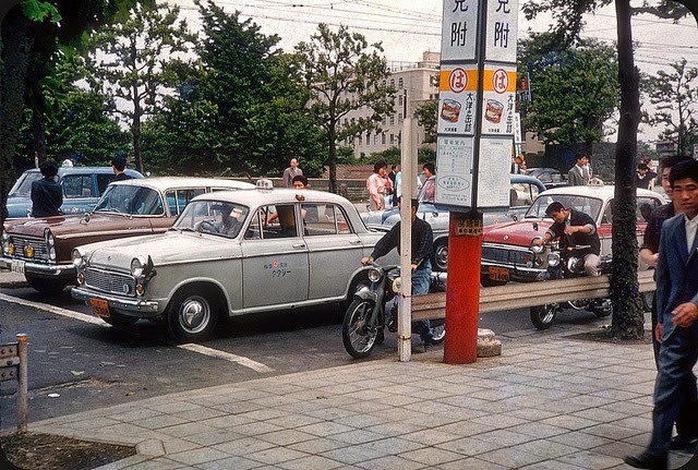 彩色老照片五六十年代的日本到处充满了活力