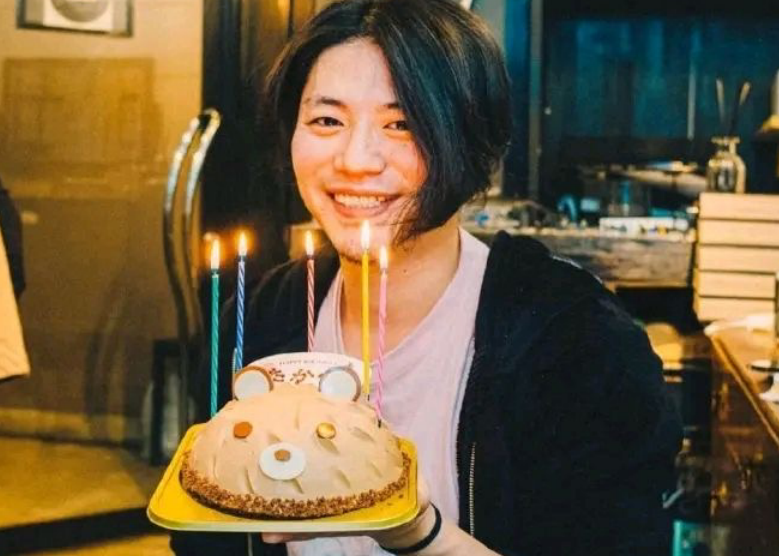 奥特曼伽古拉迎来三十六岁生日退休的他略显沧桑经典魔人微笑太可爱