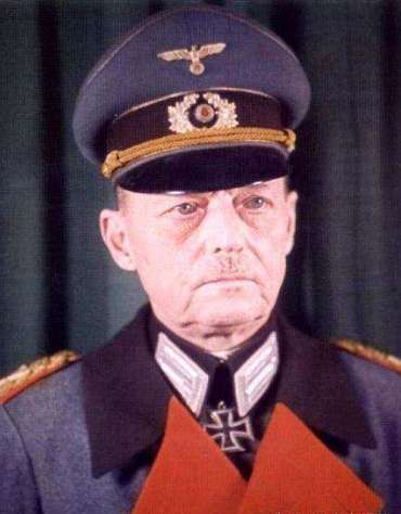 普鲁士军官团的典范纳粹三大名将皆出其下四次被免的德国元帅
