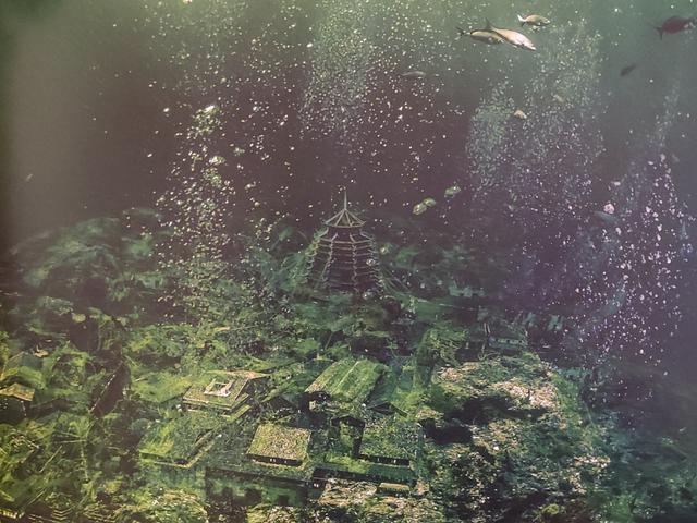 《盗墓笔记》张家古楼到底什么时候建的?求解_腾讯新闻