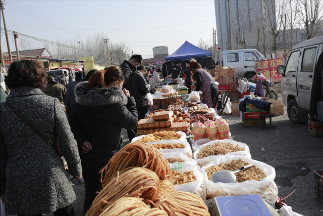 山东邹平年味儿浓浓的乡村年集