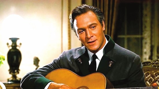 听见雪绒花落的声音,《音乐之声》男主角扮演者克里斯托弗·普卢默