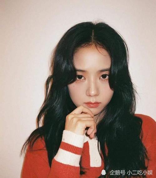 金智秀除了以上几位艺人的solo回归之外,blackpink的金智秀将以演员