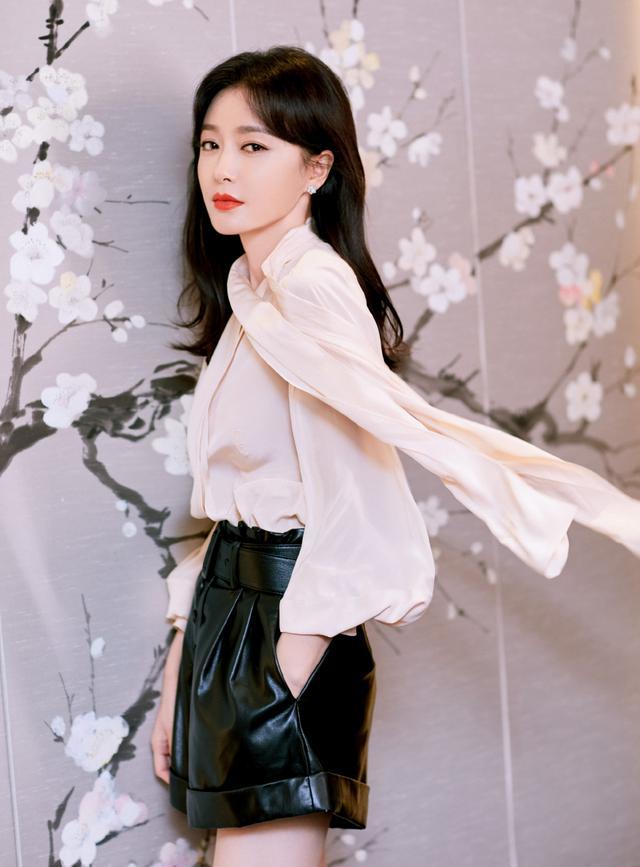 女神秦岚:第693期时尚潮流美图鉴赏