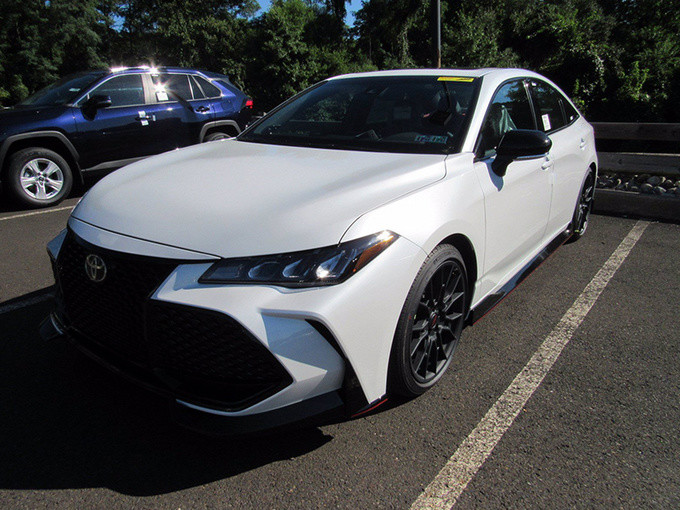 丰田亚洲龙运动版实拍