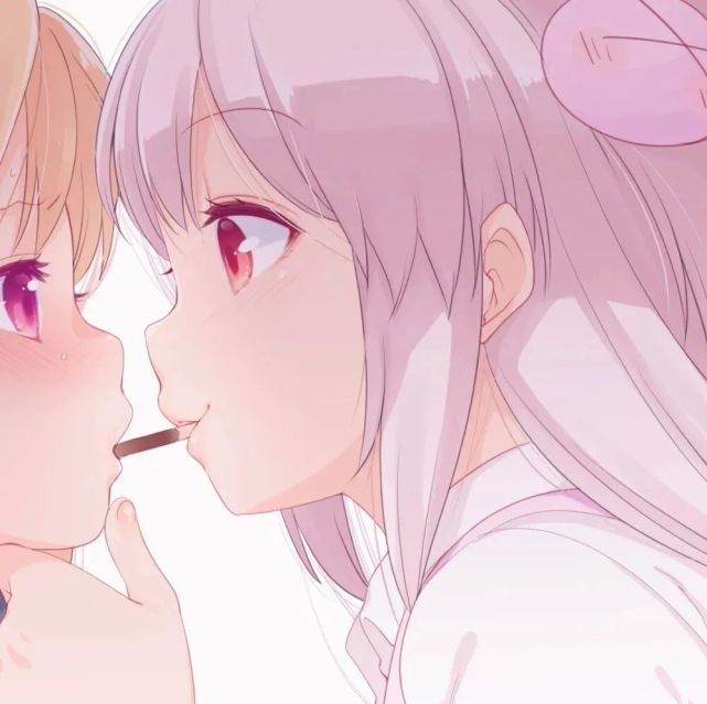 唯美二次元闺蜜头像太阳从南半球回归温暖也在不远之日