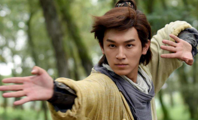 金轮法王死后蒙古又招来一位高手那人逼死郭靖自己也死得惨