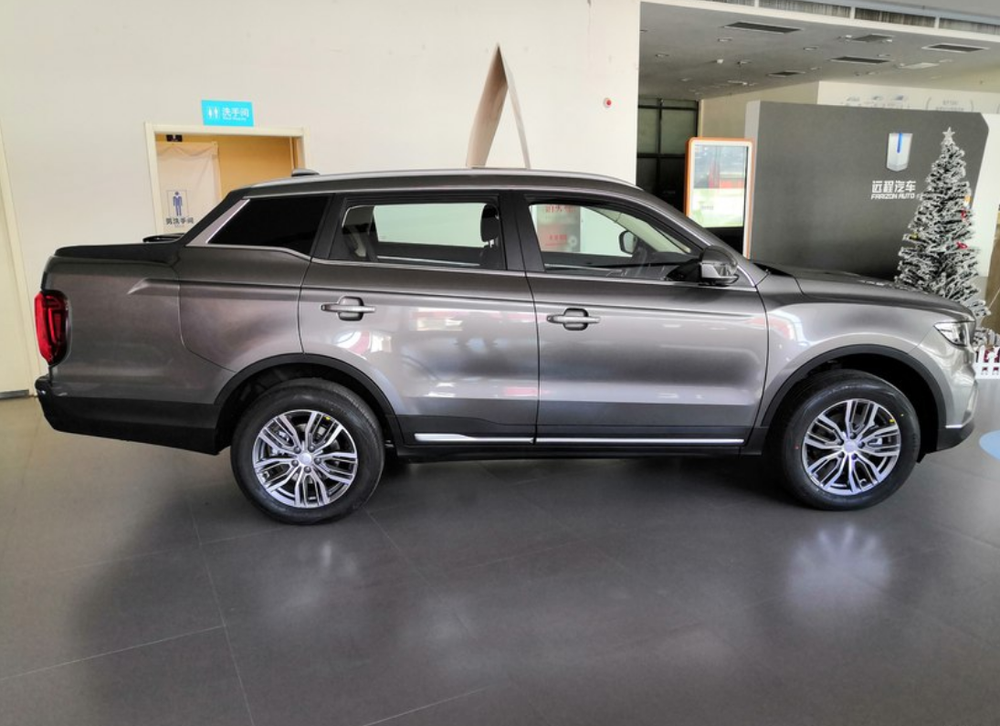 吉利皮卡实车到店1199万起的四不像越野拉货都不行