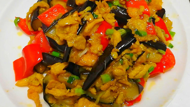 第二道,茄子炒蛋.