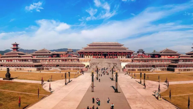 韩娱野心不消停复刻横店影视城服化道抄我们还谎称东洋风