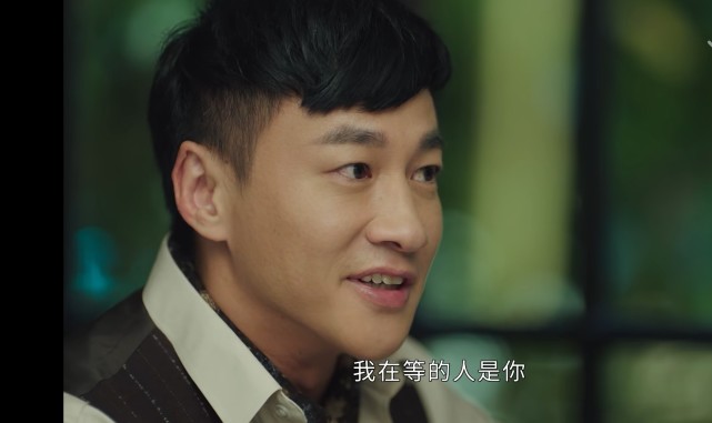 《正青春》,当何润东饰演的温哲出现的那一刹那,我的心头一暖