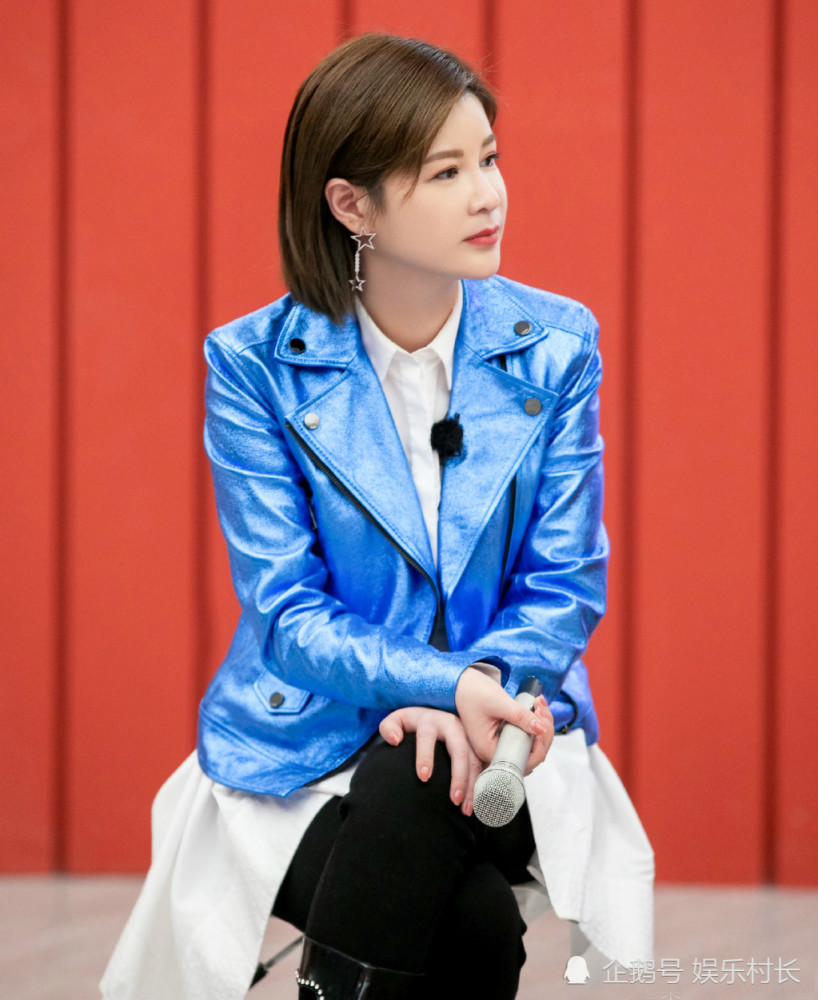 杜华宣传《斗罗大陆》放自己表情包,吴宣仪回复老板太卑微,热评第一好