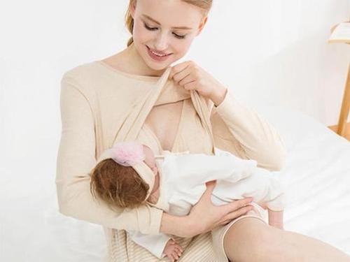 宝妈注意喂奶的几点细节