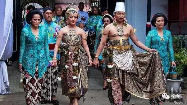 我在海外说:印度尼西亚的那些种族有哪些,分别长什么样的?