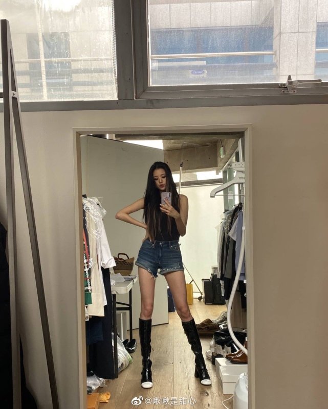 看看这些比例逆天的九头身