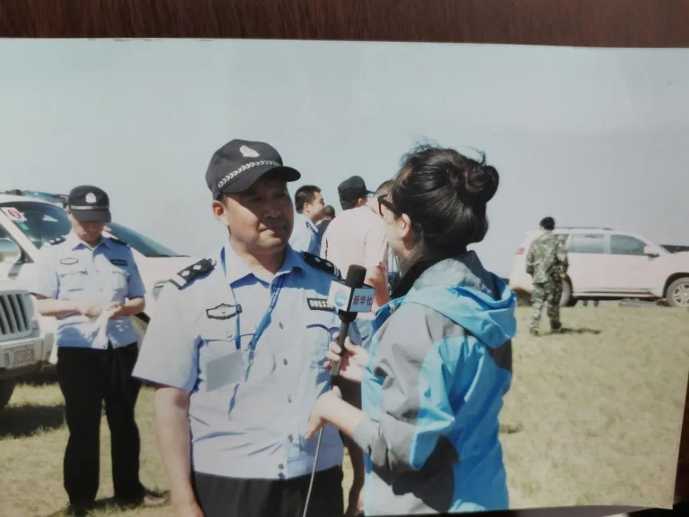 民警|这位13次护航神州飞船降落的老民警，光荣退休了！