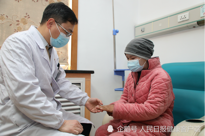 甲状腺髓样癌哪家医院看得好_海军总医院怎么样_北京北海医院有的咽喉科怎以样吗