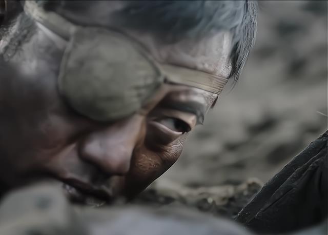 走向陆乘风,陆乘风也毫无惧色地站了起来,这一刻中美两大狙击高手就像