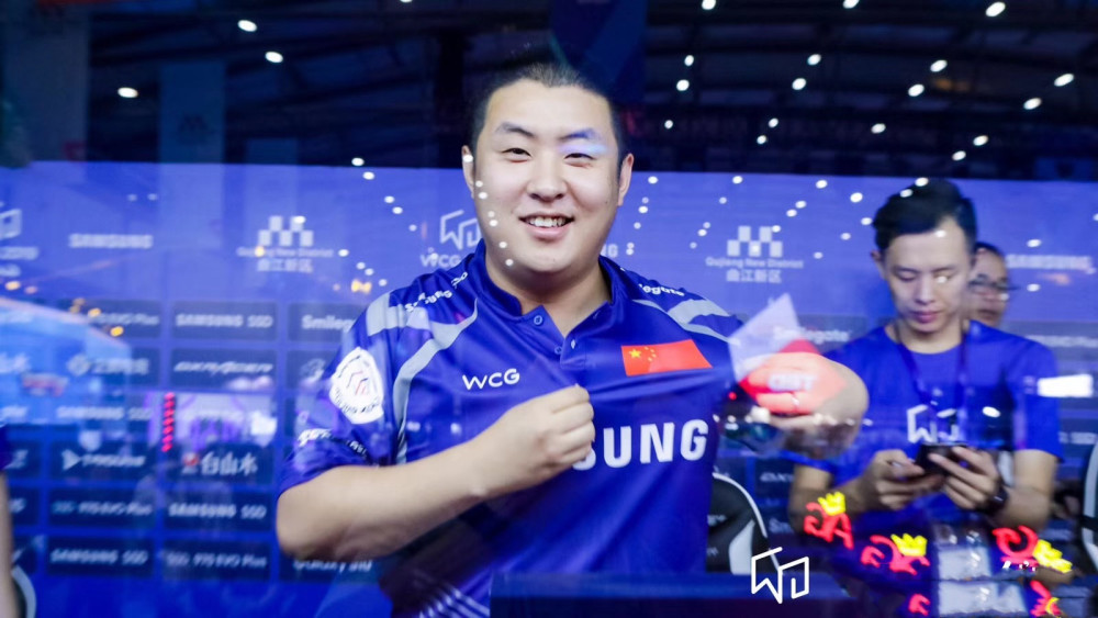 70kg表示,作为一款不朽的经典端游,cf已经成为了他生活的一部分,也正