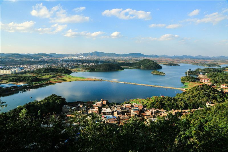 就地过年跟着地图游文山砚山玩的就是心跳